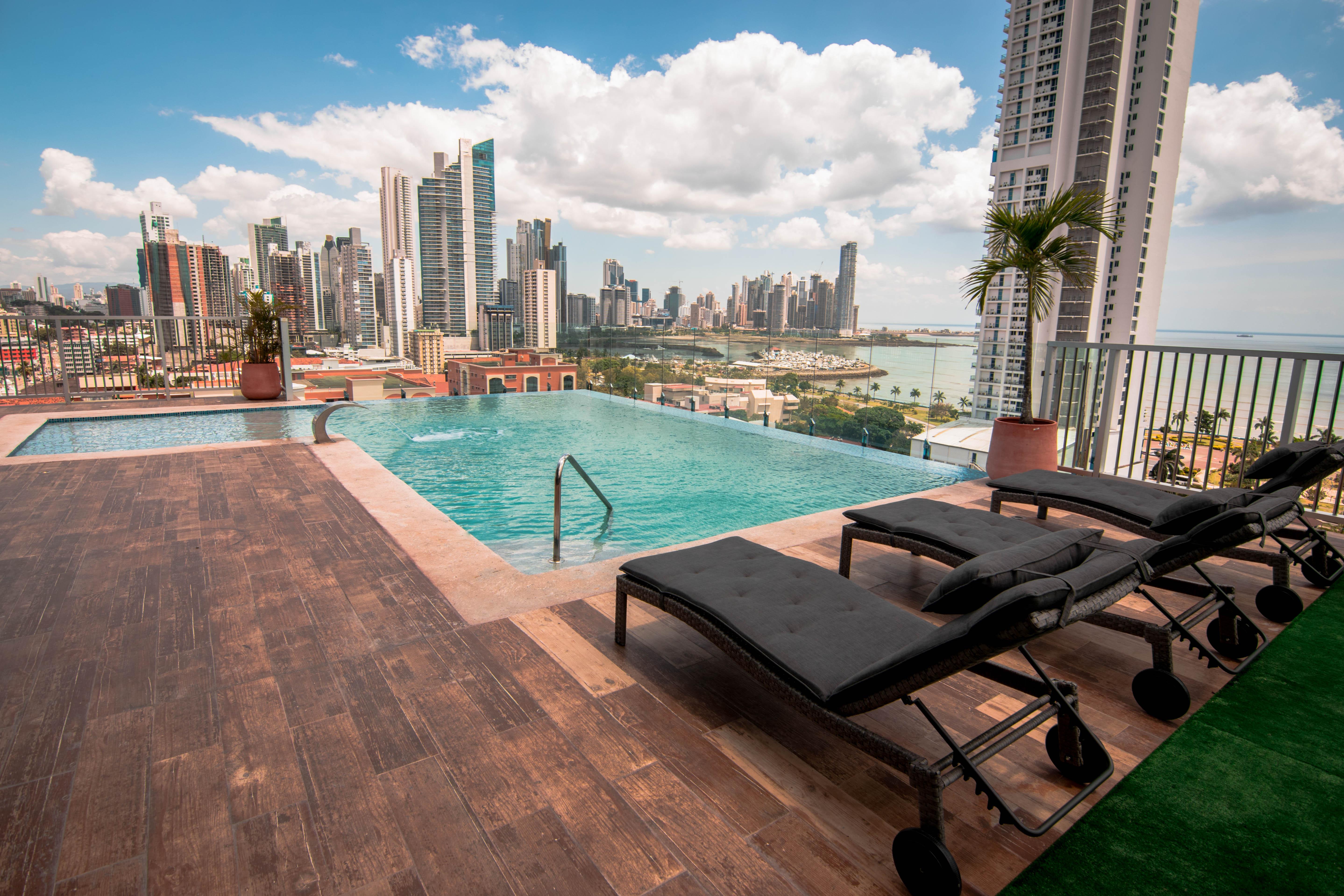 Innfiniti Hotel & Suites Панама Сити Екстериор снимка