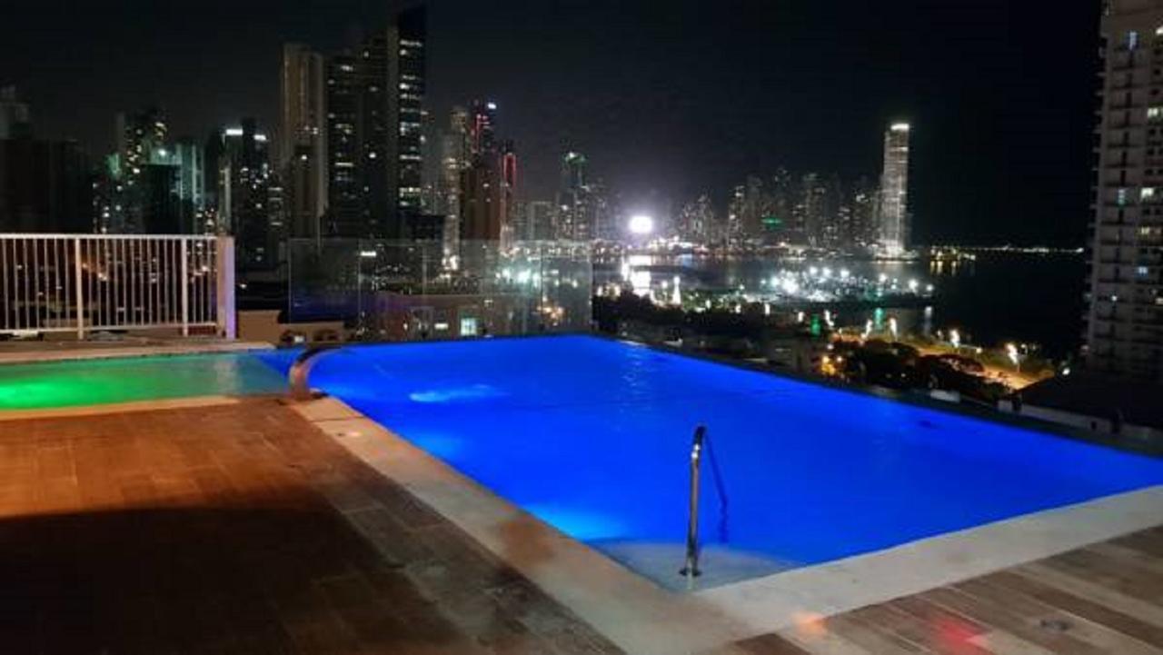 Innfiniti Hotel & Suites Панама Сити Екстериор снимка