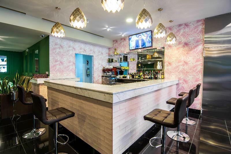 Innfiniti Hotel & Suites Панама Сити Екстериор снимка